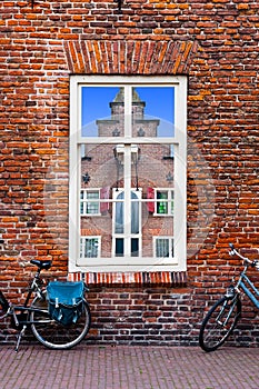 Dutch Window