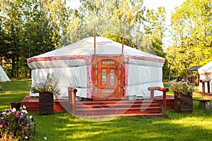 Dwelling tipi, The wigwam in the forest