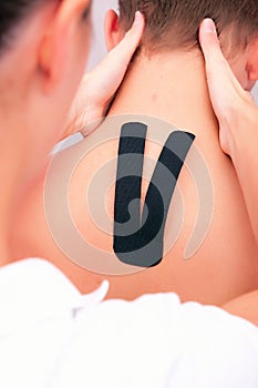 Dynamic functional bandage with taping