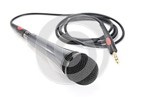 Dynamic microphone