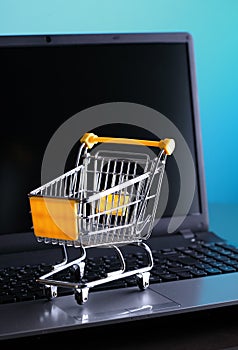 E-commerce shopping