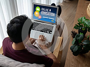 E-learning website with modish sofware for student to study on the internet
