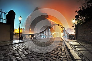 E old town bridge at night