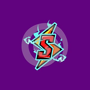 Vector logo e sport letter s with lightning effect