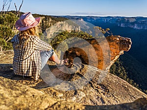 Early morning chillax gazing to Hanging Rock