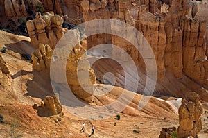 Early morning hikers begin down the trail from Sunset Point in Bryce Canyon National Park.