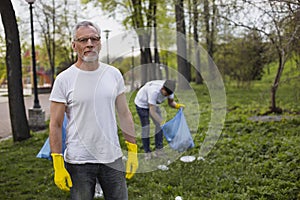 Grave voluntario valores predeterminados trabajar como voluntario 