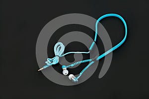 earphone and cable line like zipper