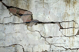 Earthquake destroy photo