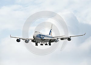 East Midlands Airport Boeing 747 Cargo Plane CLA Cargo Logic Air 400 ERF coming in to land on runway with blue and white livery