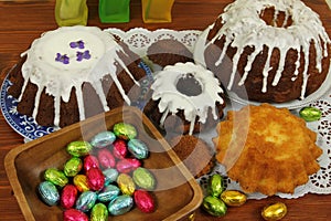 Easter Cakes