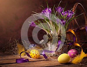 Pascua de resurrección tarjeta huevos primavera flores 