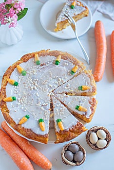 Easter carrot cake, american carrot cake decorated fondant carrots