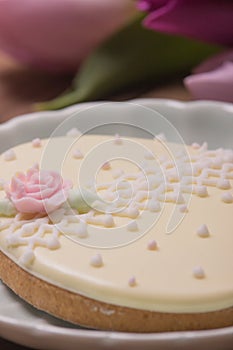 Easter egg, closeup, rose flower cookie gingerbread edible decor