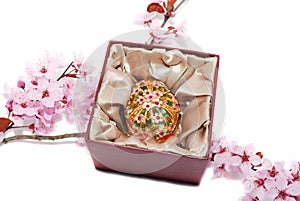 Easter egg for jewelery in the box.