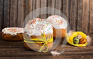Easter quail eggs and festive Easter cake. Happy Easter