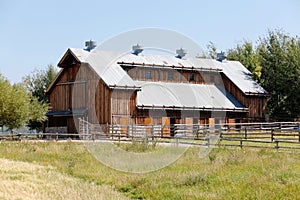 An eastern style horse barn.