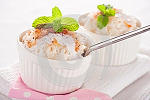 Easy dessert - milk rice