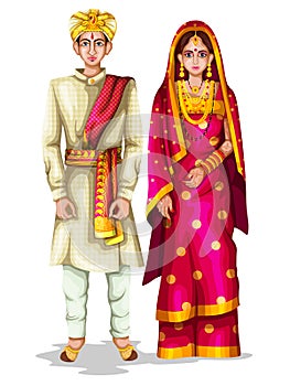 Karnatakan wedding couple in traditional costume of Karnataka, India photo
