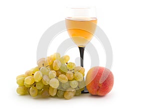 Easy wine with a peach