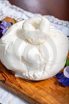 Mangiare da fresco manualmente morbido Italiano formaggio bianco sfera da O formaggio fatto 