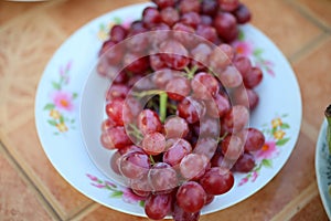 Eating grapes regularly helps to nourish the brain and nourish the heart