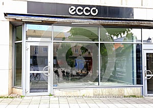 Ecco store going out of business