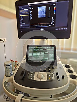 echocardiography device
