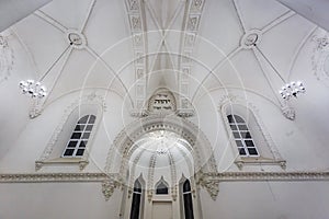 Eclectic elements of the interior of a large choral Jewish synagogue