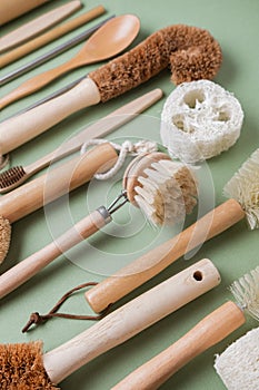 Eco friendly natural cleaning tools and products. Zero waste con