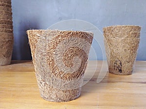 An Eco-Friendly Seed And Seedling Cup Set