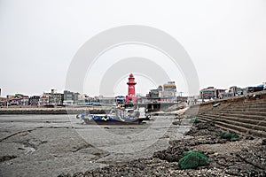 It is a tidal flat on the west coast of korea
