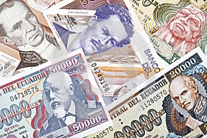 Ecuadorian money, a background