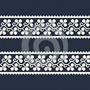Seamless vector monochromefloral border. seamless template in swatch panel