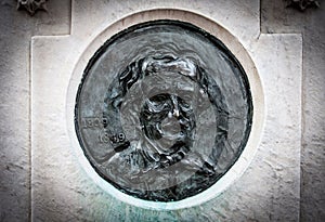 Edgar Allan Poe Likness on Tombstone photo