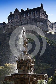 Edinburgh Castle and Ross Fountain