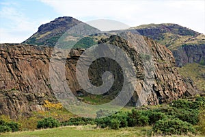 Edinburgh - dramatic rocks and Arthur`s seat
