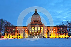 edmonton legislative building