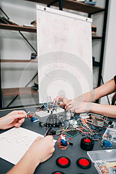 Educational experiment, electronics development