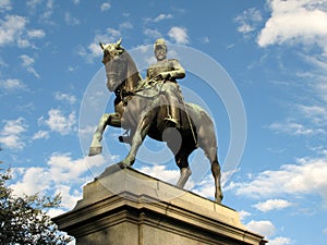 Edward VII Statue - Kings Domain, Australia photo