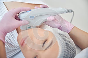 Effective beauty treatment with modern medical device