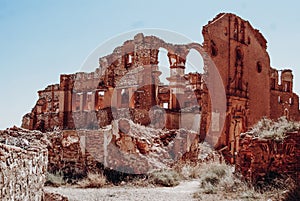 Effects of the war on the church in Belchite