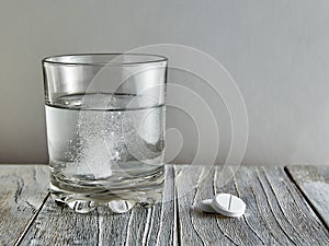 Effervescent tablet in glass