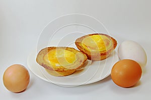 Egg custard tart on dish