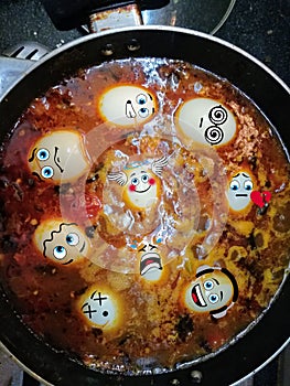 Egg emoji while cooking