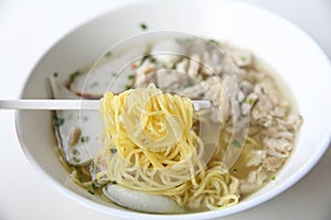 Egg noodle with fishball