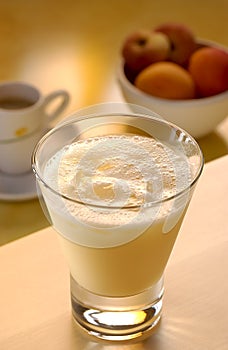 Eggnog cocktail