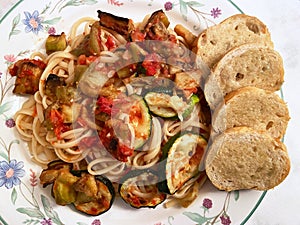 Eggplant, Zucchini, Sun Dried Tomatoes, Pasta and Garlic Bread