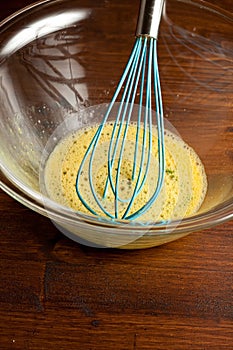 Eggs with beater tool