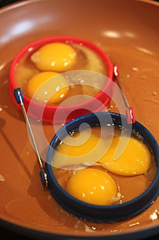 Eggs cooking 9824